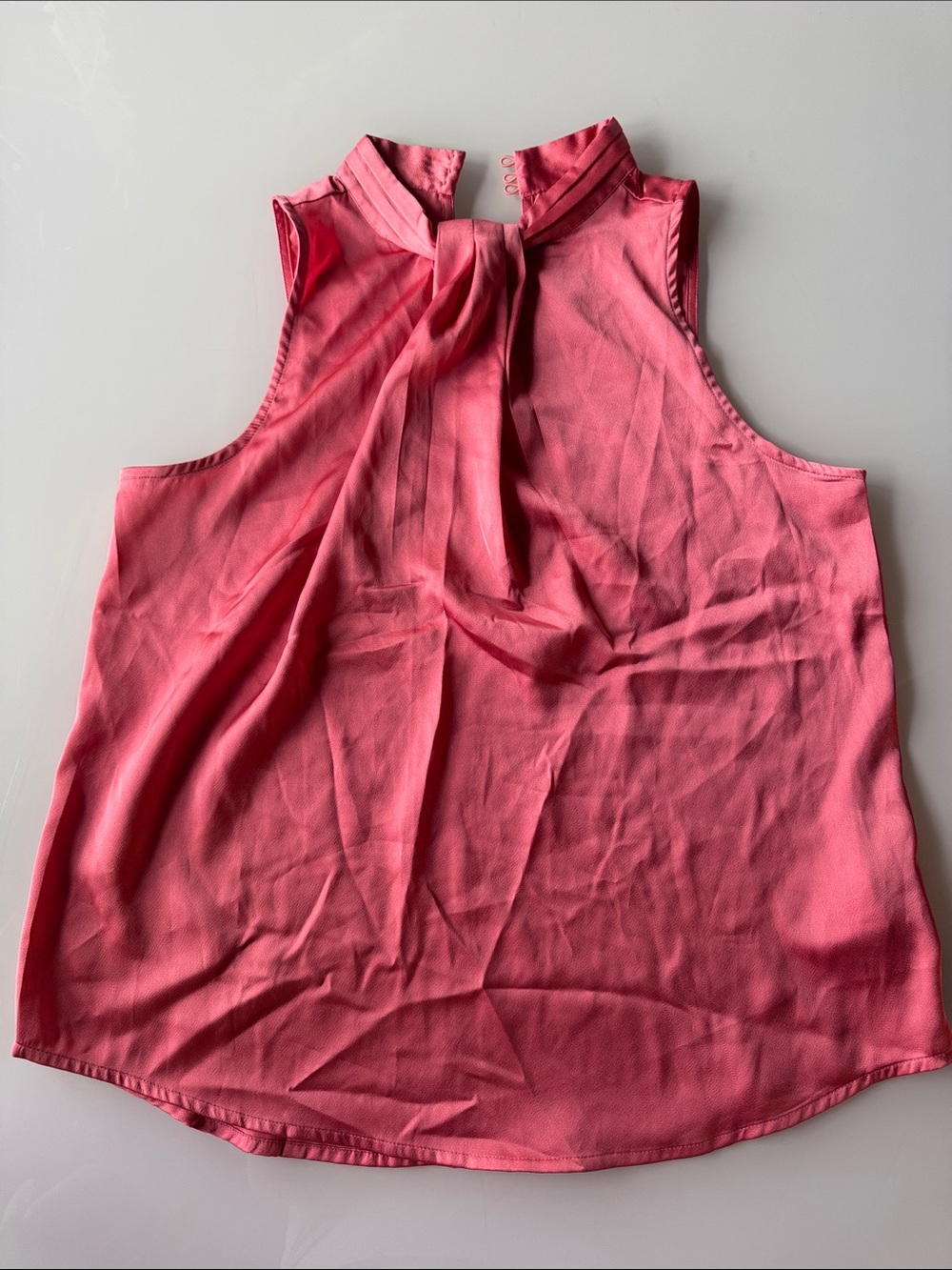 Express Women’s Sleeveless Pink Tie-Neck Blouse